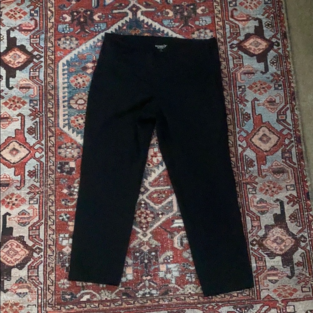 Black gym leggings